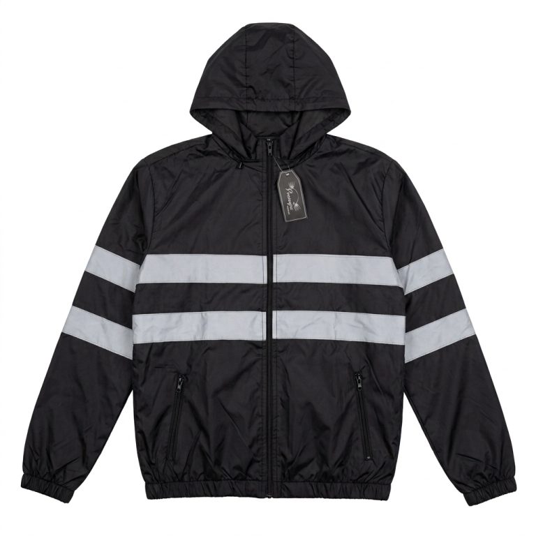 chaqueta cortaviento con cinta